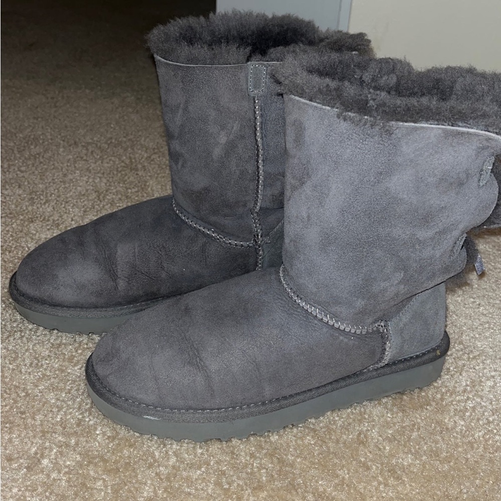 Bailey bow uggs